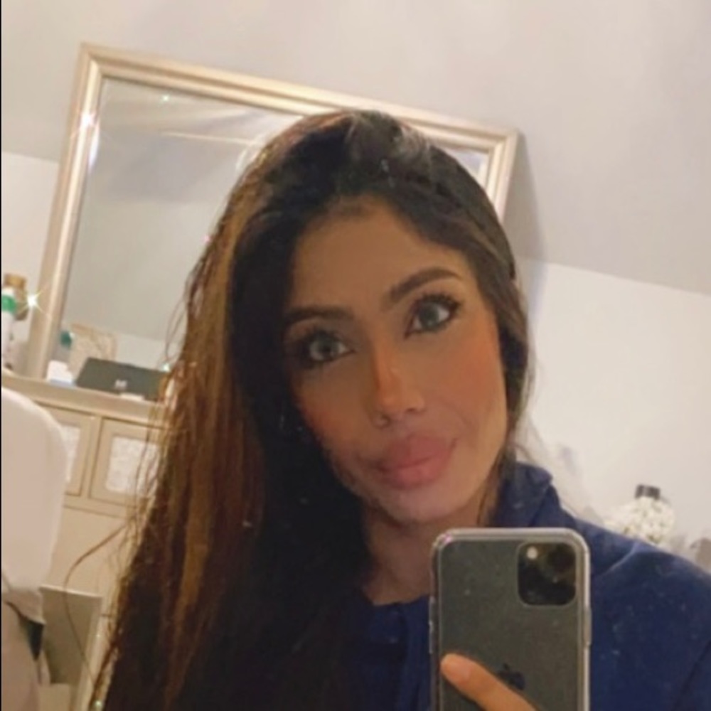 Meet your Posher, Neha